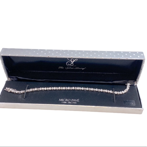 The Silver Lining Jewelry - NWT Cubic Zirconia Tennis Bracelet Silver Lining